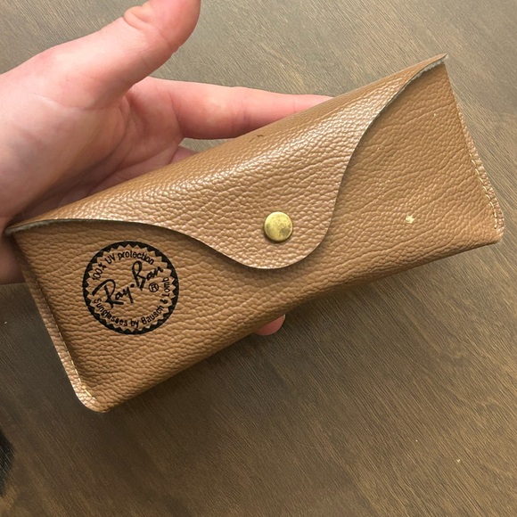 Unisex B&L VINTAGE Ray-Ban gold aviators sunglasses - Picture 8 of 8